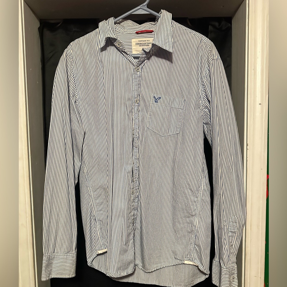 American Eagle Outfitters Men's Black and White Striped Shirt